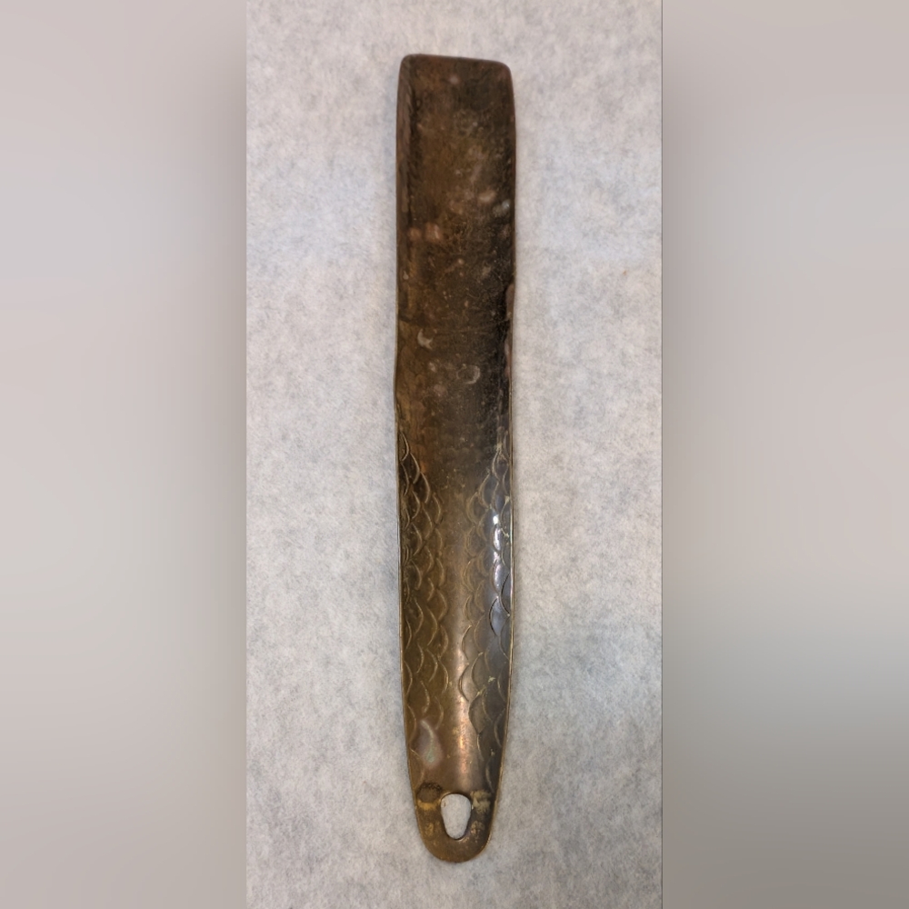 Vintage 12" SIGG Switzerland Brass Hammered & Scalloped Shoehorn